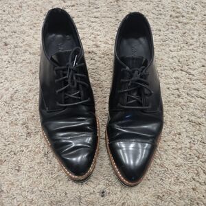 Vince Alanis Black Pointed Toe Oxford Loafers - Size 8.5